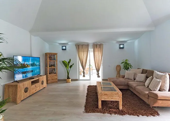 Villa Shanti アデヘ